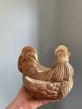 Vintage Chicken Hen Ceramic Planter Arnel 1985 Poultry Decor Brown Glaze 7.5 Inc